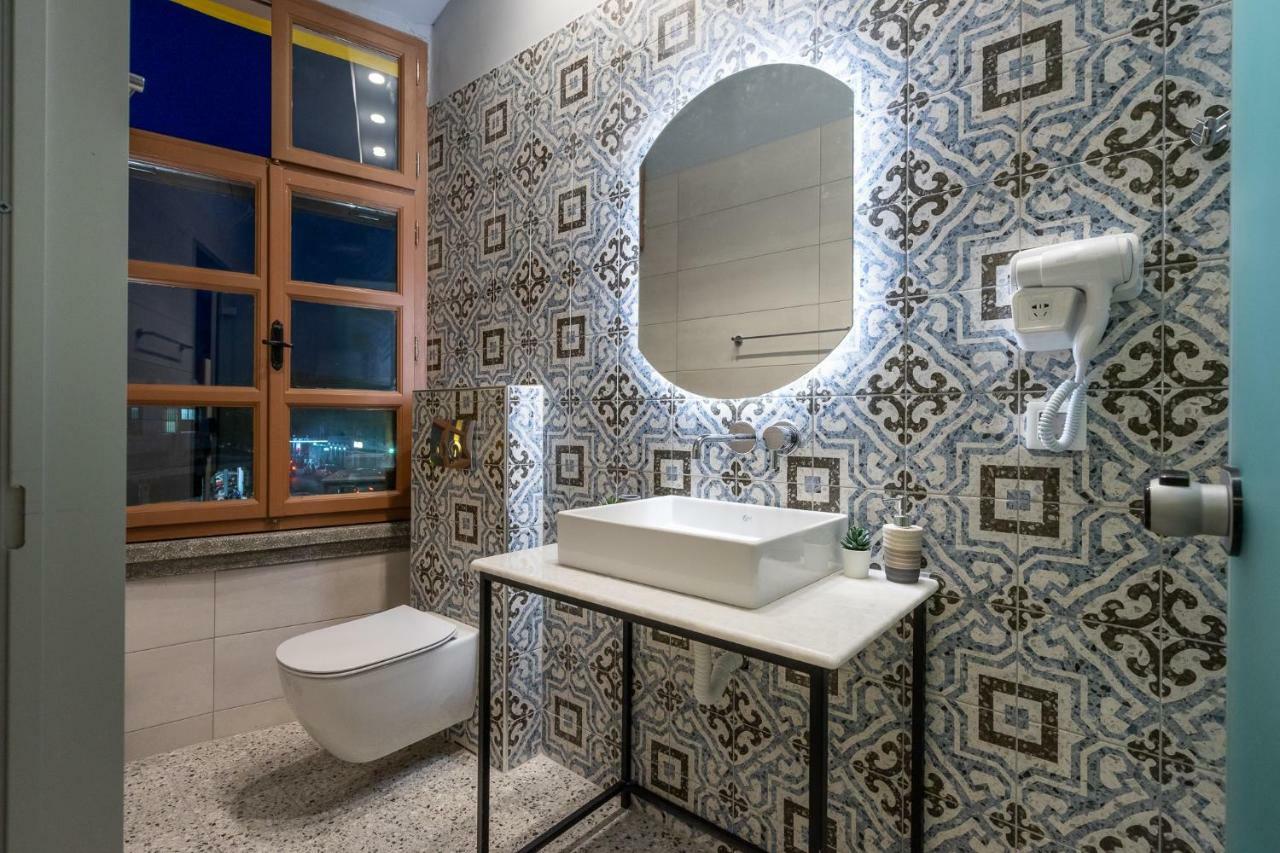 Casa Poli Suites Rhodes City Exteriör bild