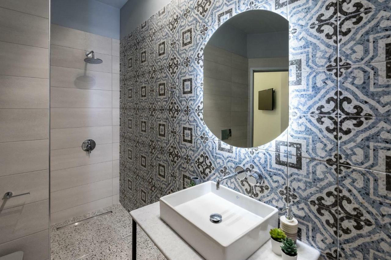 Casa Poli Suites Rhodes City Exteriör bild