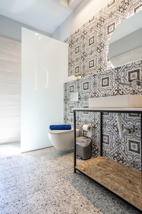 Casa Poli Suites Rhodes City Exteriör bild